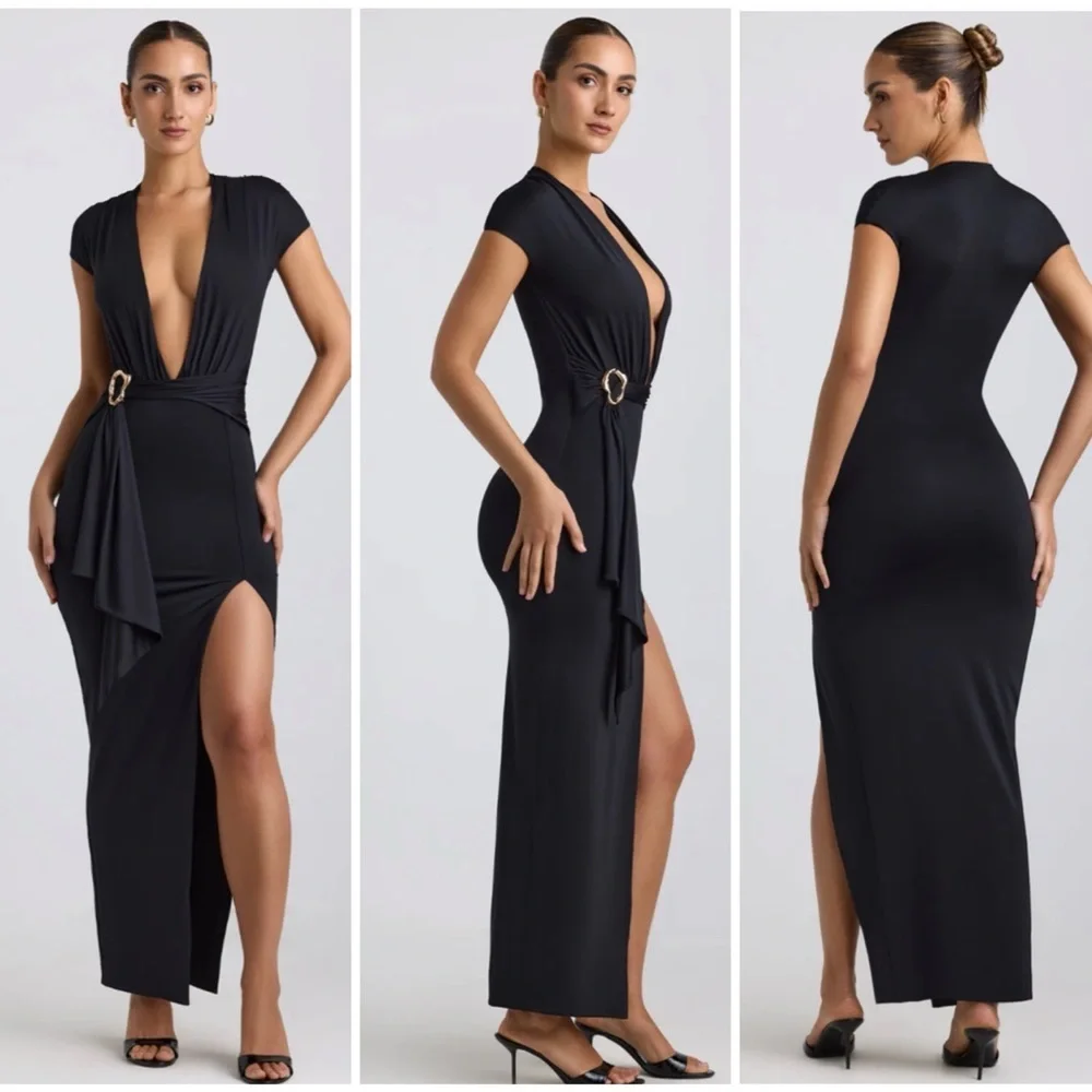 NWT Oh Polly Amalda Slinky Jersey Plunge Hardware Detail Maxi Dress in Black 0 - Picture 1 of 9